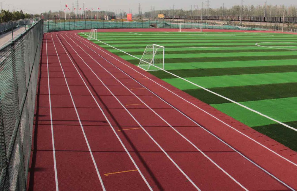 塑膠跑道